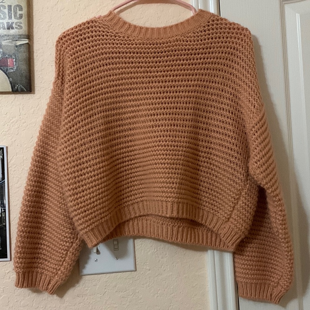 Cropped peach sweater